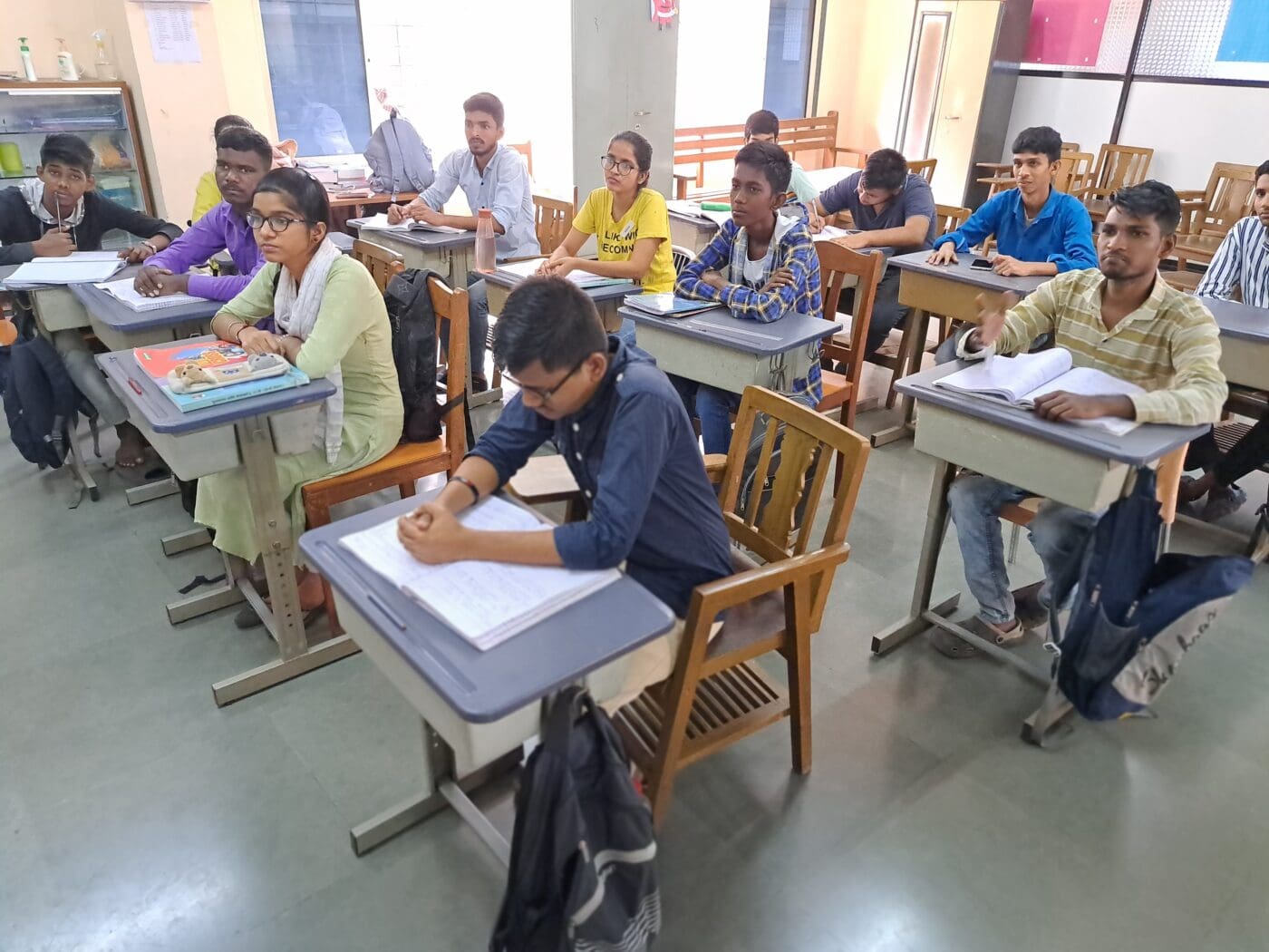 35300_Mumbai_Nerul_Vocational Training_Hearing Impaired Youth_20231108_Solidair-met-India (5)