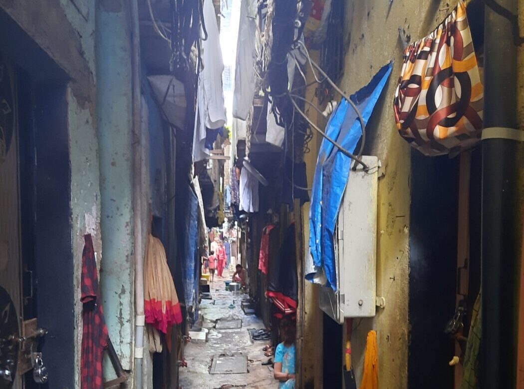 35919_Mumbai_Bandra-East_Slums_Solidair-met-India_ (5)