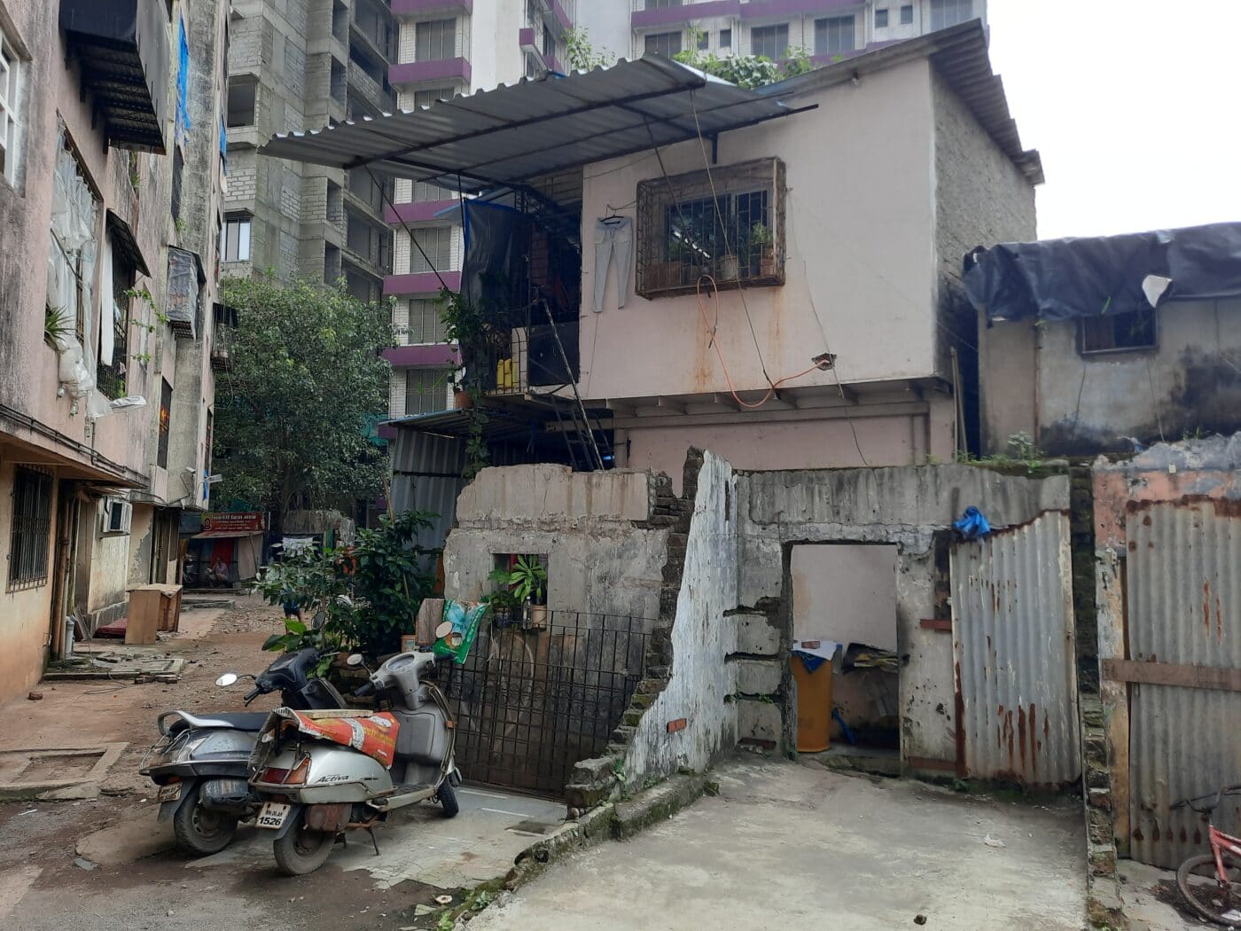 35919_Mumbai_Bandra-East_Slums_Solidair-met-India_ (7)