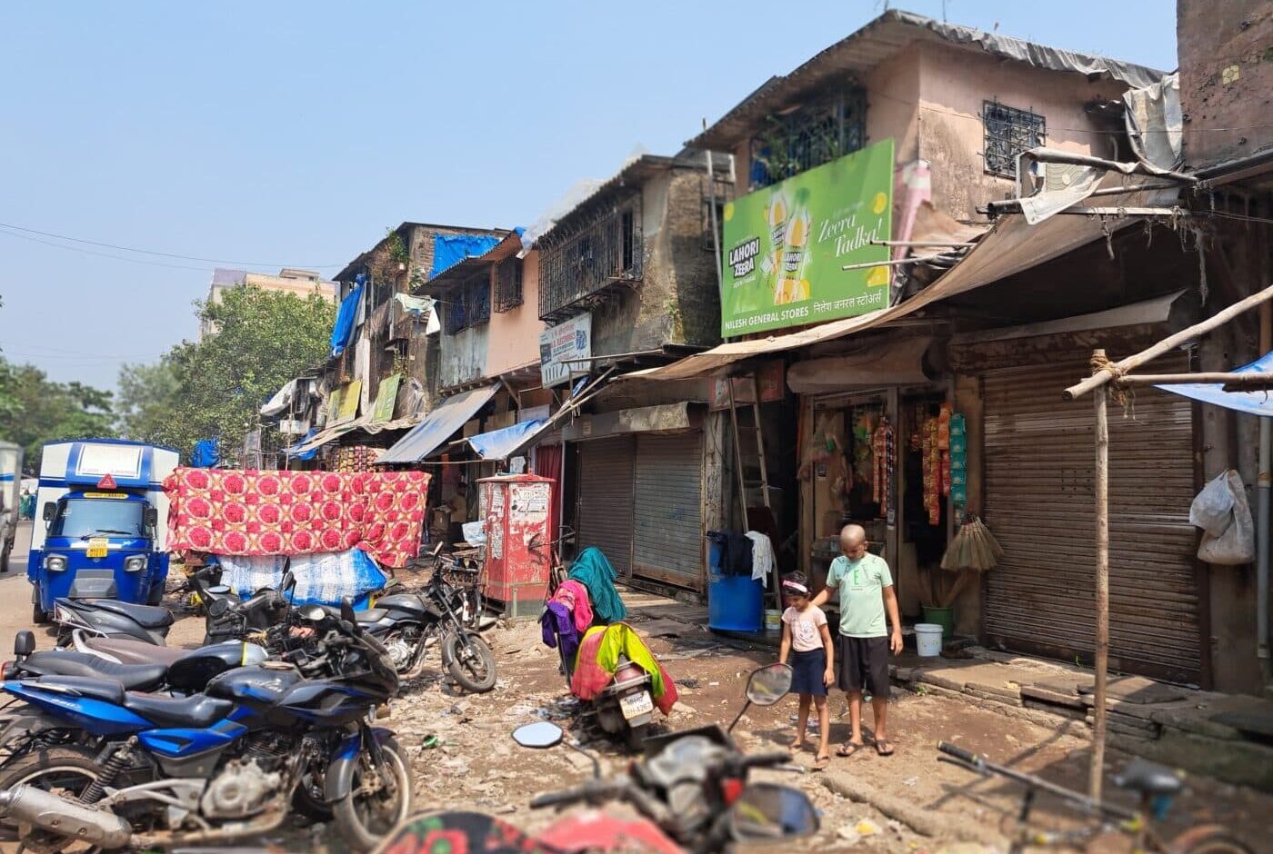 35_Mumbai_Bandra East_Slums_20231023 (1)_Solidair-met-India